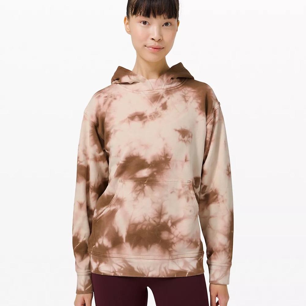 Lululemon Athletica Tie-Dye Top in Brown and Light Pink